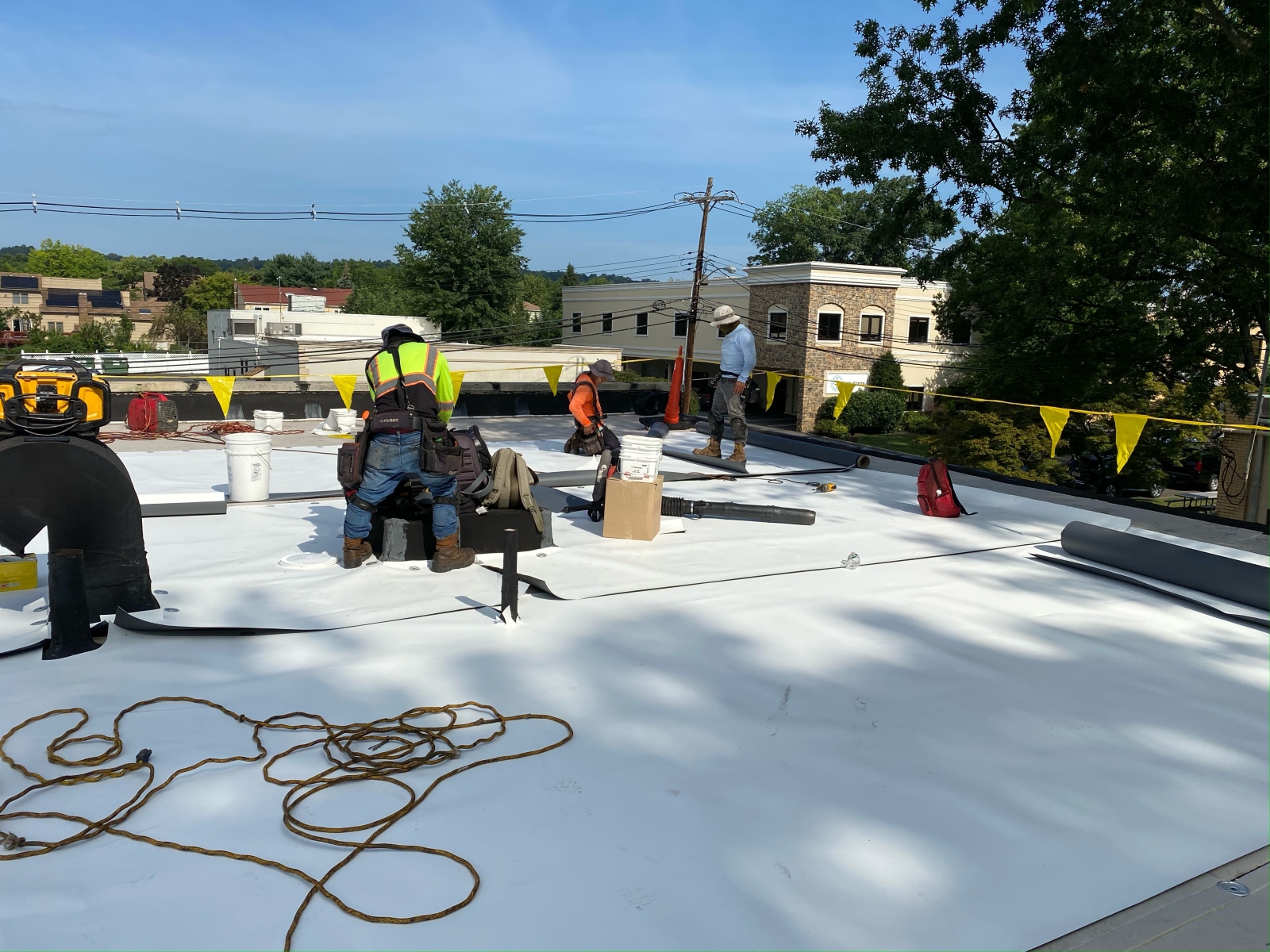 installation of a single-ply roofing system