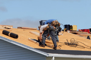 men-roofing